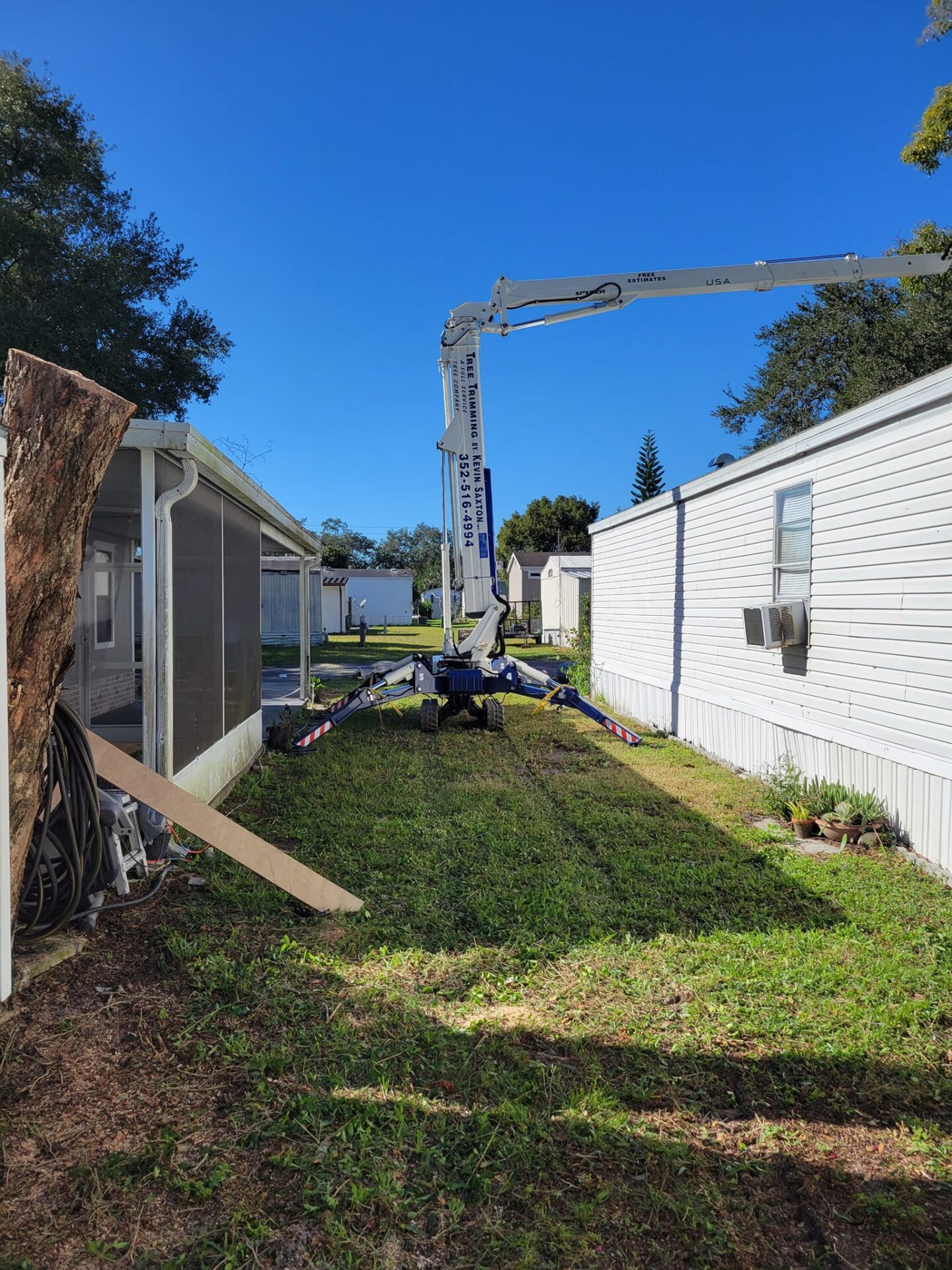 Tree Trimming by Kevin Saxton Inc gallery